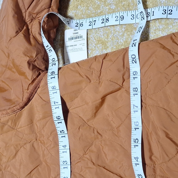 NWT St John's Bay orange all weather coat, with pockets. - Picture 10 of 12